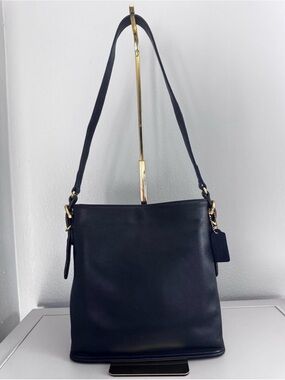 Vintage Coach Equestrian Bag #9806 Navy Glove Tanned Leather  USA